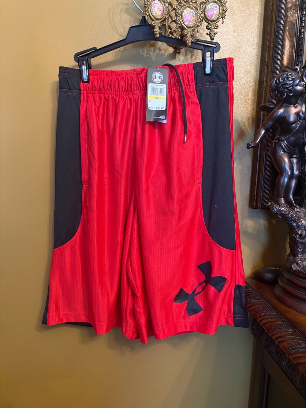 Under Armour Men’s Red & Black Athletic Shorts
